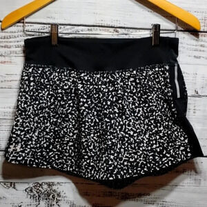 Under Armour Active Skirt Black White size S/M Performance Tennis Golf Active